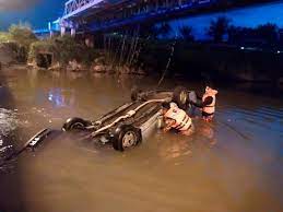 Kereta jatuh sungai di terengganu. Wanita Maut Kereta Jatuh Sungai Utusan Digital