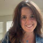 Linda Engelman's Instagram, Twitter & Facebook