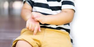 Jika anda mengalami demam ringan, tak perlu khawatir. Boleh Guna Ubat Bontot Bila Demam 38 C Doktor Ini Kongsi Panduan Penggunaan Yang Betul Pa Ma