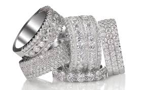 What S New In Women S Wedding Ring Design Indy Facets Whether you're searching for a flawless fine jewelry gift for the special woman in your life, or are simply looking to treat yourself, we've got a gorgeous selection of breathtaking rings to choose from. wedding ring design indy facets