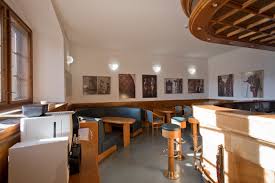 Image result for k%u0159i%u017E k pruhovan 