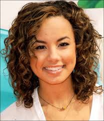 Curly hair women must ask their stylist for layers to be cut into your hair such that the fullness is not on the ends. Chubby Face Medium Curly Hairstyles Novocom Top