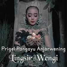 Lagu ini sempat populer di era 2000an saat dimainakan dalam film indonesia berjudul kuntilanak. Lingsir Wengi By Prigel Pangayu Anjarwening