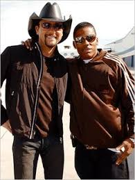 Risultati immagini per nelly over and over (feat. tim mcgraw)