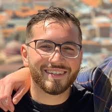 Daniel Botts's Instagram, Twitter & Facebook