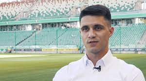 Miało to miejsce w 2019 r., przez co teraz w klubie panuje spory niepokój. Aleksandar Vukovic Skomentowal Transfer Kapustki Trzeba Bedzie Dac Mu Czas Pilka Nozna Sport Pl