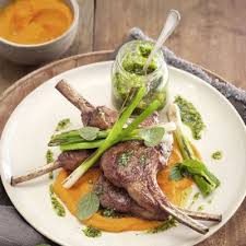 Lammkoteletts Mit Minzpesto Und Mohrenpuree Rezepte Lammkotelett Hauptspeise