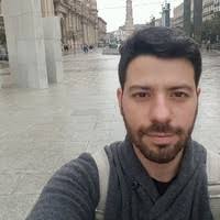 80+ perfiles de «Adrian Valderrama»