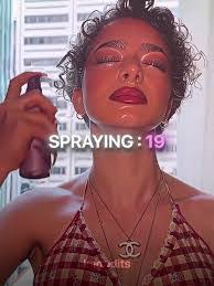 Christina Mingle's Instagram, Twitter & Facebook