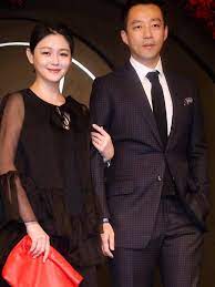 Afterwards, they both hosted 100% entertainment. Barbie Hsu Is Reportedly Selling Two Luxury Homes To Help Save Her Husband S Ailing Hotel Today
