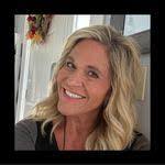 Kellie Beamer's Instagram, Twitter & Facebook