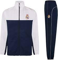 Ein bündel fußball aus stoff 100% polyester, ist mit einem hologramm befindet sich auf dem etikett, die ihnen garantiert authentizität ihrer artikel.ideal für den sport: Real Madrid Herren Trainingsanzug Jacke Hose Offizielles Merchandise Geschenk Fur Fussballfans M Amazon De Bekleidung