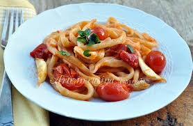 Ricette » ricetta del giorno » pici all'aglione. Pici All Aglione Per Quanti Modi Di Fare E Rifare