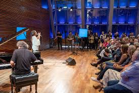 El Ministerio de Cultura distinguió a Héctor Alterio como Personalidad  Emérita de la Cultura