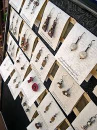 Making earring display cards with cricut (and free svgs) making earring display cards with cricut. Katalina Jewelry Box It Up Jewelry Display Earring Cards Jewelry Show Diy Jewelry Display