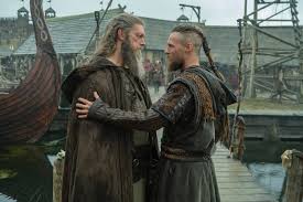 Он восстал, чтобы стать королём племён викингов. Vikings Season 6 Episode 2 Review The Prophet Den Of Geek