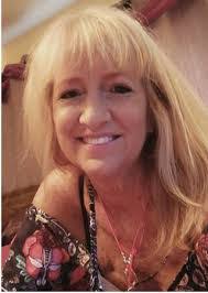 Lori Kay's Instagram, Twitter & Facebook