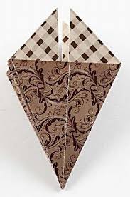 Hier findet ihr alle tollen vorlagen aus all unseren beiträgen zu den verschiedensten themen. Eine Origami Lilie Diy Anleitung