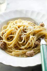 Spaghetti With Sausage Alla Carbonara Recipe Recipe Carbonara Recipes Pasta Dishes