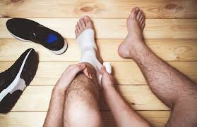 Jika ingin mengurut sendiri, maka boleh ikut arah anak panah seperti di dalam. Sakit Kaki Bagian Atas Punggung Kaki Dapat Disebabkan Oleh 4 Hal Ini