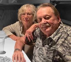 Tom Kobus's Instagram, Twitter & Facebook