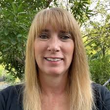 Just finished the course “Writing in Plain Language” by Leslie O'Flahavan! 