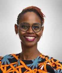 Harriet Edmondson's Instagram, Twitter & Facebook