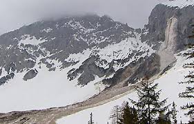 You can share our app with your friends and family on social networks. Gewaltiger Felssturz Im Oberland Tirol Orf At