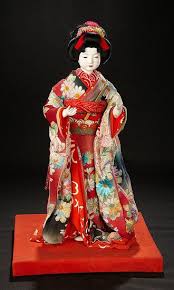 japanese portrait maiko with elaborate costume and coiffure 400 600 art antiques collectibles toys hobbies dolls au japanese dolls dolls japanese
