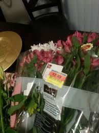 Maybe you would like to learn more about one of these? Kroger Often Mark Down Flowers Throughout The Week Which Can Last Up To 2 Weeks In Home Canning Table Decorations Food