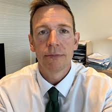 Det er blevet dyrt at gå en tur i Brugsen eller Netto. Over hele Europa  stiger prisen på fødevarer. 📈 Derfor fjerner vi nu elafgiften i mindst to  år. 💡🔌 Det betyder