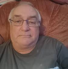 In preparation for my first season, I have been reading as much as I can to  prepare me. I am reading "Beekeeping for Dummies" at present and I have  come across something