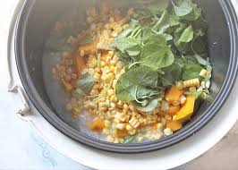 #menudietsehat #dietkalorideficit sarapan 1 telur rebus 1 pisang ambon segelas teh hijau.makan siang 2 potong tahu/tempesepiring sayur toge1 siung. 8 Makanan Sehat Dan Hemat Yang Bisa Dimasak Pakai Rice Cooker