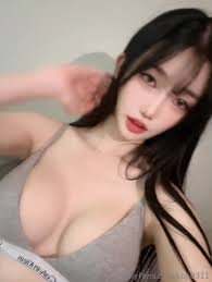 신작- 윤지니_[온팬] 그레이 korean bj (1)