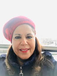 I am a professional cosmetologist 40-year I am 65 this year I am an artist  a carver a painter basket maker energy healer from birth then going through  a lot of karma