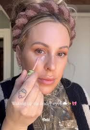 Master the Perfect Messy Bun Hack Today