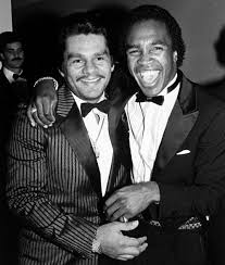 Leonard completed his high school education form parkdale high school. Boxing Greats Roberto Duran And Sugar Ray Leonard At 20th Anniversary Of World Boxing Council Premium Photographic Print David Mcgough Allposters Com World Boxing World Boxing Council Roberto Duran