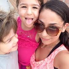 Tamara Bernard's Instagram, Twitter & Facebook