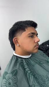 Clipper: Wahl Seniors , Shears: Hanzo 6.5 , Trimmer: Babyliss FX, Click the  link in my bio for a cut , Santa Ana