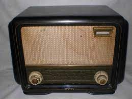 De vinzare radio vechi pentru colectionari. Radiouri Vechi Si Lampi De Colectie Nori Pagina 4