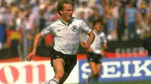 September 1955 in lippstadt) ist ein ehemaliger deutscher fußballspieler auf der position des stürmers und heutiger fußballfunktionär. Karl Heinz Rummenigge Spielerprofil Dfb Datencenter