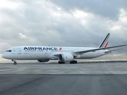 Unless you can squeeze five passengers into a taxi, it will certainly be cheaper. Air France Renforce Son Reseau A Orly Notamment Vers Les Antilles