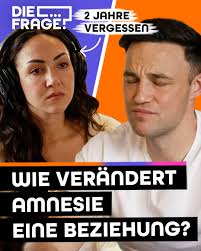Hohe Mauern, verschlossene Türen und Gitter. Auf den ersten Blick  unterscheidet sich die forensische Psychiatrie, in der Chefarzt David Strahl  arbeitet, kaum von einem Gefängnis. Es gibt aber wichtige Unterschiede: Es  ist