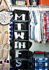 I am hoping to really ease some stressful mornings with these days of the week closet organizers! Closet Organization Tips For Tweens