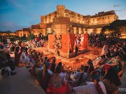 Beautiful Mandap Decor At Suryagarh By The Best Wedding Planners In India Weddingsonly Destinationw Best Wedding Planner Best Wedding Venues Real Weddings