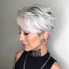 20 Ideas Of Short Hairstyles For Women Over 50 In 2020 Short Hair With Layers Short Hair Styles Thick Hair Styles