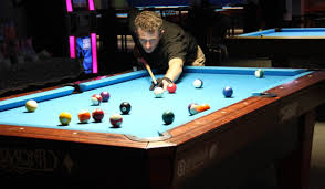 Customize kısmından ise bilardo masasının rengini. Bilardo Turk Turkiyenin Bilardo Portali