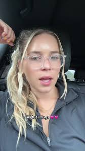 Tennille Lambert Single Mom