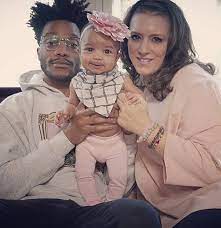 Jermaine fowler, 32, is one of the new stars in coming 2 america, which premiered march 5 on amazon prime video. Jermaine Fowler Wiki Family Guy With Girlfriend And Baby Any Plans On Getting Married