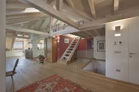 Attic dark spaces rustic attic bedroom.attic study floors attic library book staircase.attic. La Mansarda Di Montagna In Stile Moderno